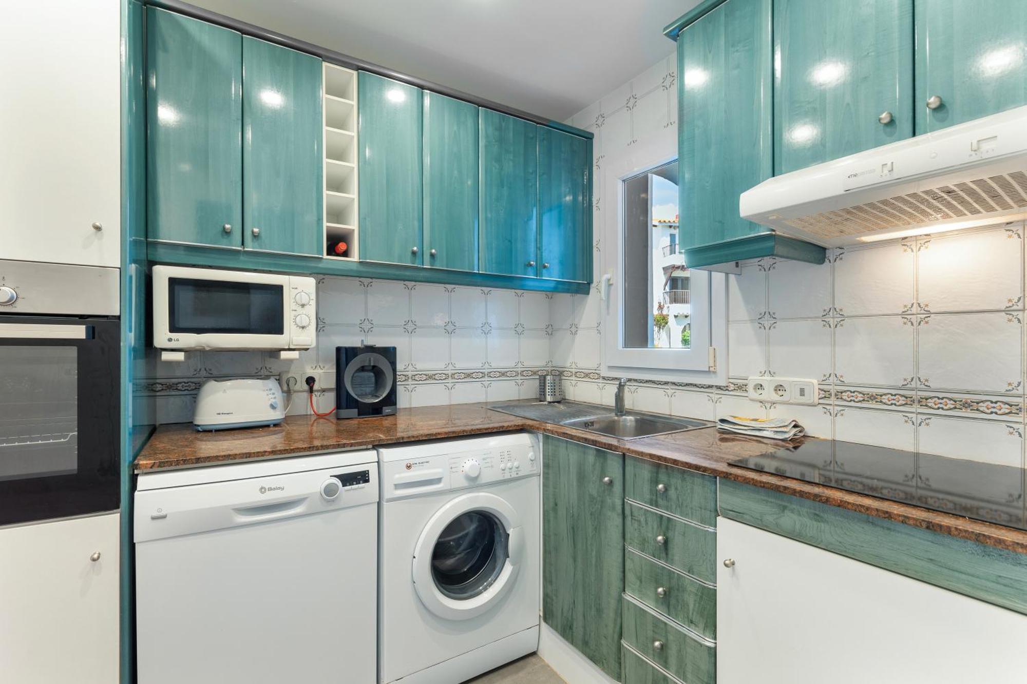 Апартаменти La Gardenia 41 Ес-Кастель Екстер'єр фото